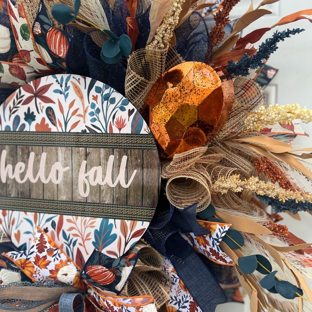Large Handmade Fall Wreath Aprox 26” Cozy Fall vibes. - Picture 4 of 6